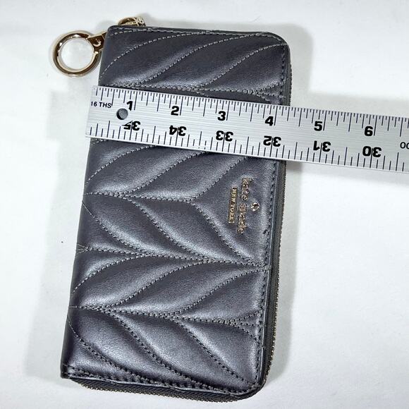 Kate Spade Briar Lane Quilted Leather Neda Zip Around Wallet Grey Keychain Used - Picture 10 of 10